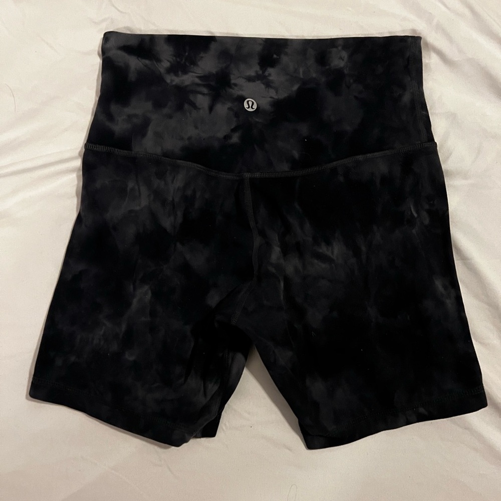 Blue Diamond dye align shorts 6inch inseam